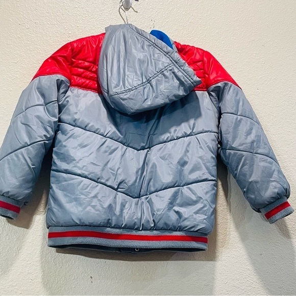 Disney Racing Team Cars Movie Jacket McQueen 7/8 - Picture 7 of 7